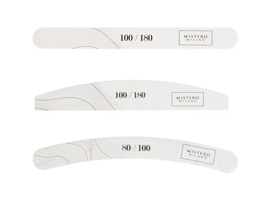 Jakie pilniki do manicure hybrydowego wybrać, aby uniknąć błędów?