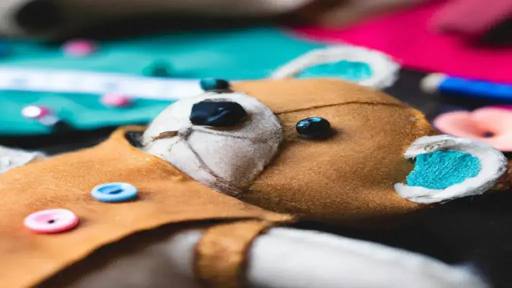 Strój misia DIY: uszyj lub zrób bez szycia w 30 min! Poradnik