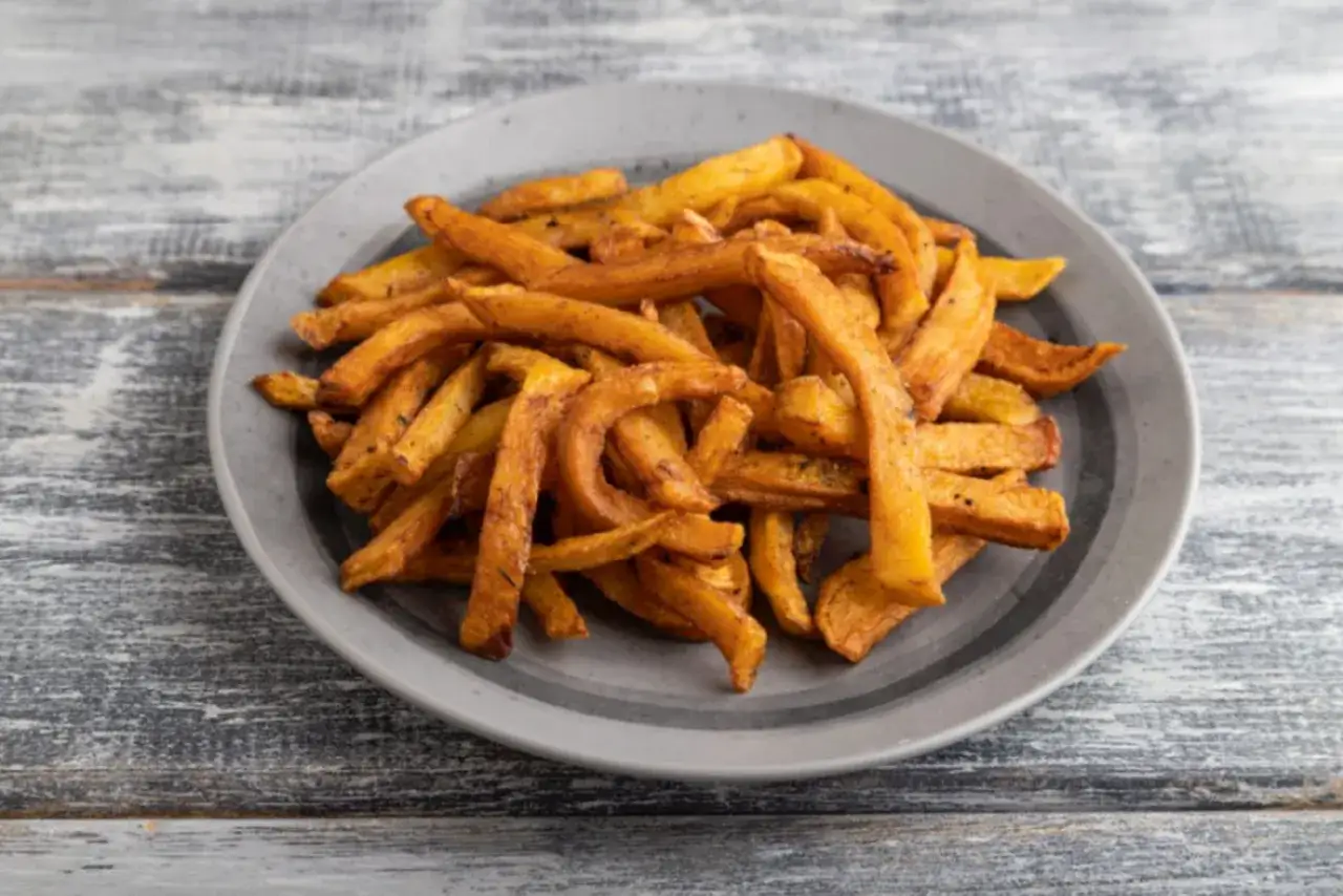 Sekret chrupiących frytek: Mrożenie krok po kroku. Lepsze niż sklepowe!