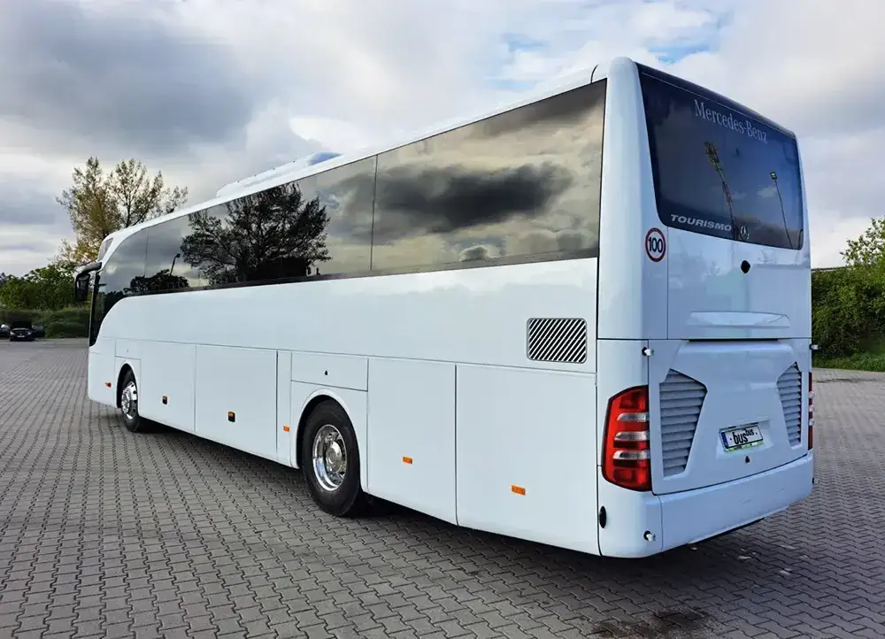 Ile kosztuje bus z Kołobrzegu do Dźwirzyna? Sprawdź ceny i oszczędzaj