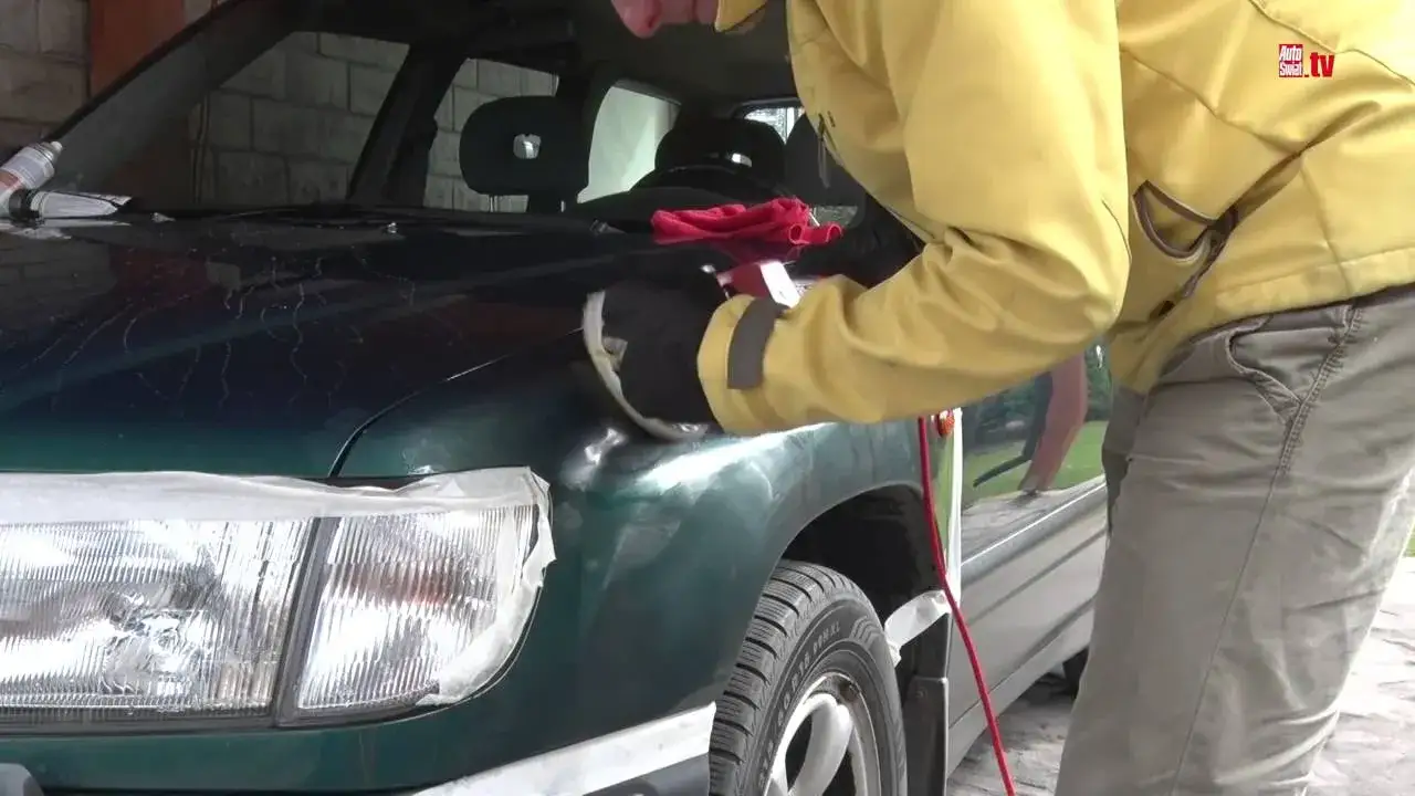 Czym najlepiej polerować auto? Poradnik do perfekcyjnego blasku