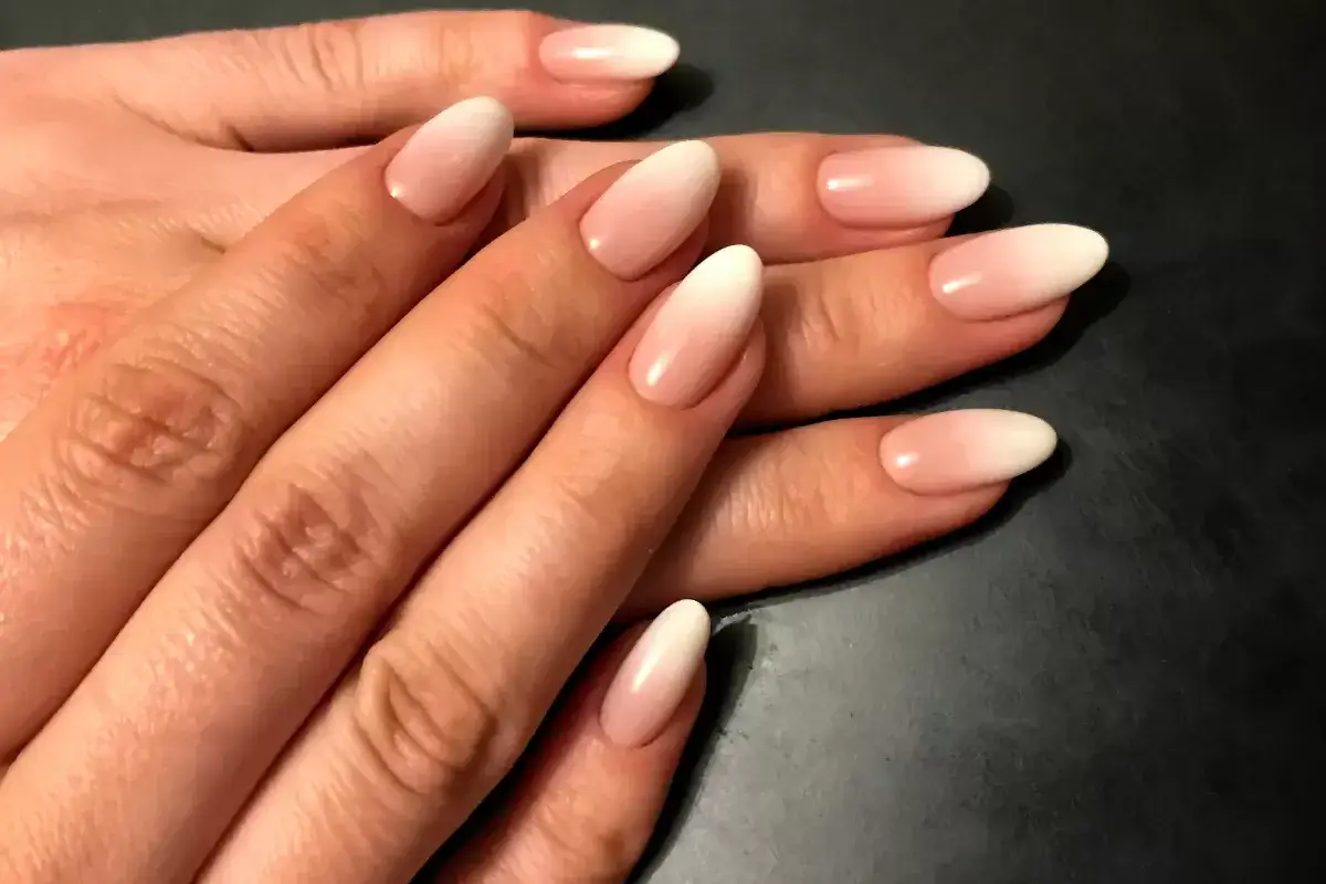 Jak pomalować paznokcie na wesele: eleganckie style i kolory, które zachwycą