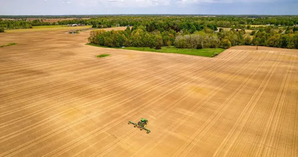 Kiedy nowa ustawa o gruntach rolnych? Kluczowe zmiany i daty