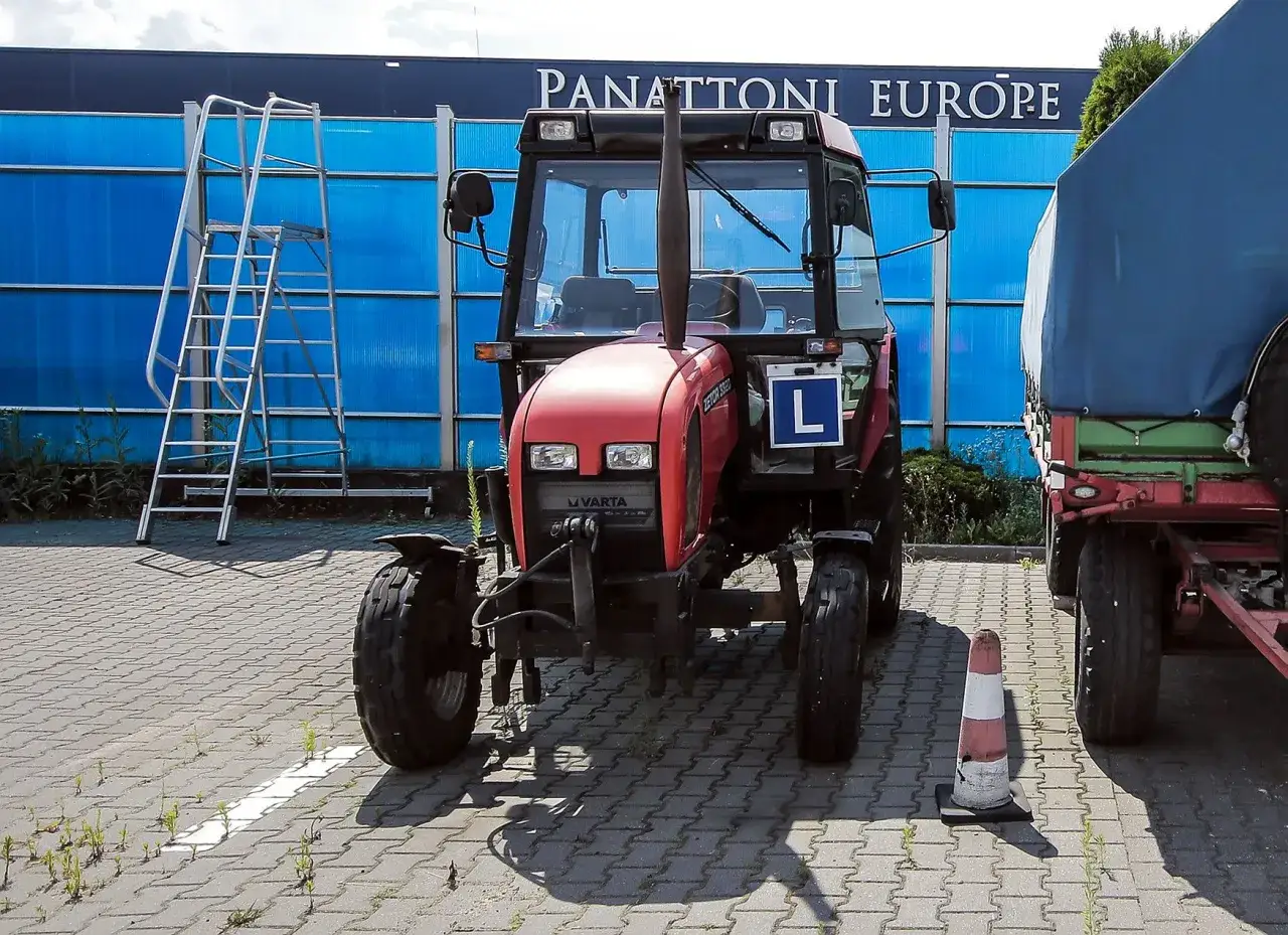 Ile kosztuje prawo jazdy T? Poznaj ukryte wydatki i oszczędności