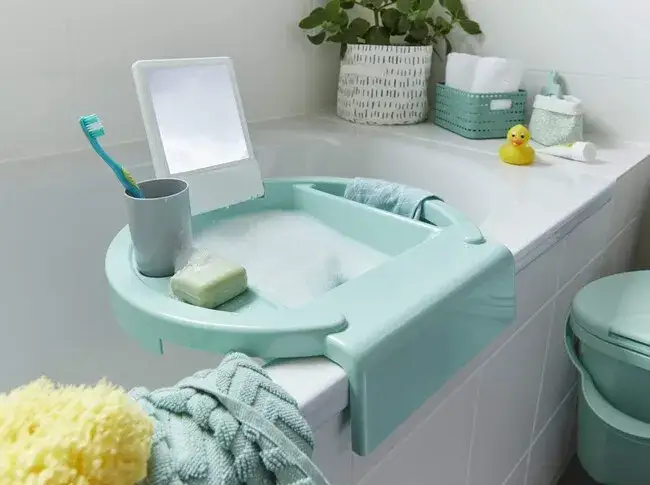 Accesorios baño infantil: seguridad, diversión y autonomía para tu hijo