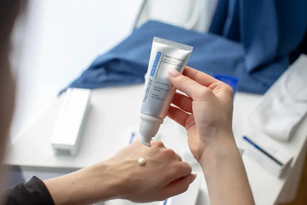 Najlepsze kremy wygładzające Matrix - wybierz idealny dla siebie