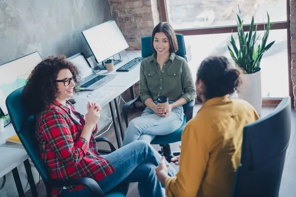 Co robi praktykant w biurze podróży? Twoja ścieżka do kariery!