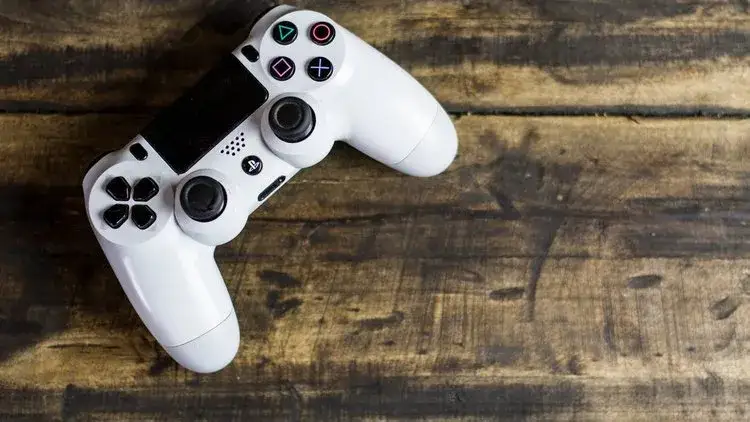 Jak zarabiać grając w gry: sprawdzone metody i porady dla początkujących