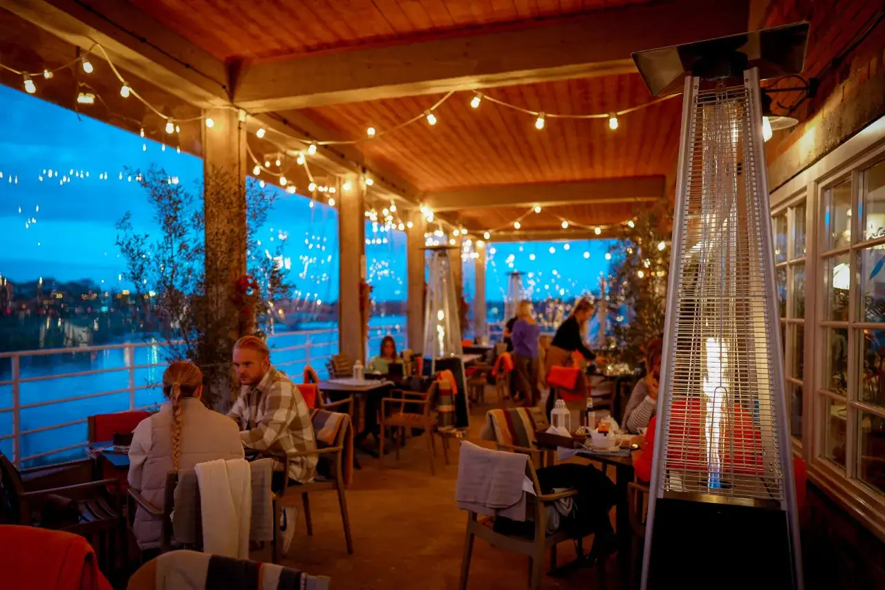 Wrocław: Gdzie na romantyczną kolację? Idealne miejsca na randkę