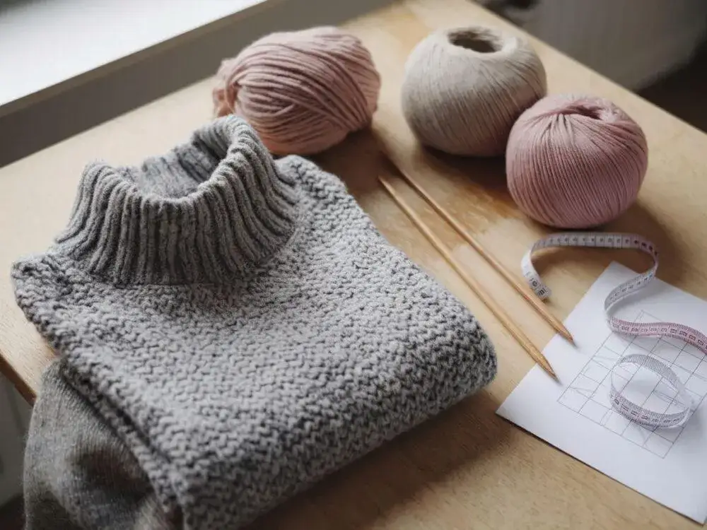 Ile włóczki na sweter? Oblicz to jak ekspert!