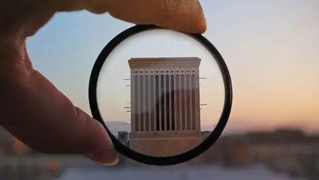 Zablokowany filtr na obiektywie? Odkręć go bezpiecznie i zapobiegaj!