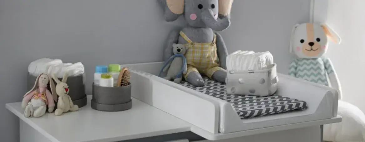 Podkłady na przewijak: Jak wybrać najbezpieczniejsze? Ranking!