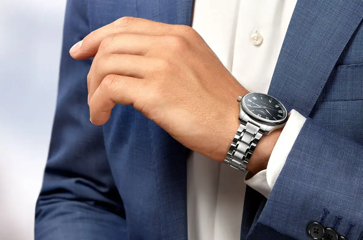Zegarek męski wizytowy – jak wybrać idealny model do garnituru