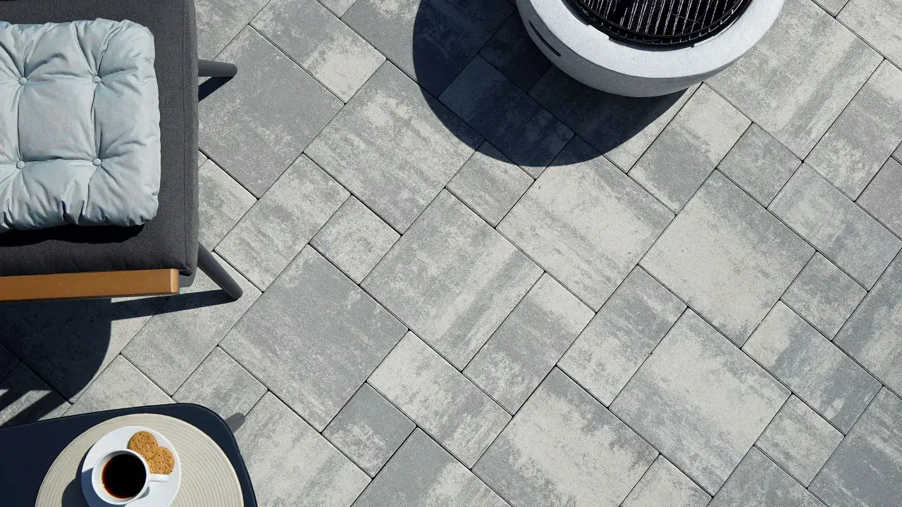 Jak układać kostkę brukową: 10 inspirujących wzorów i porad