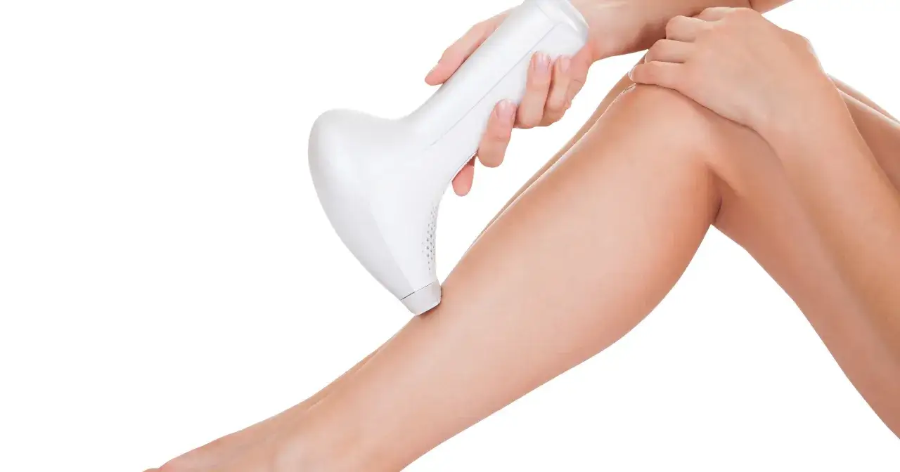 Jak używać depilatora, aby uniknąć bólu i uzyskać idealne efekty
