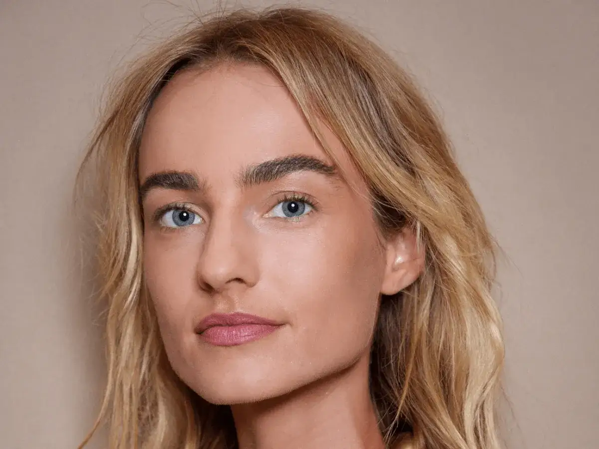 Podkład dla cery dojrzałej i mieszanej: TOP 5, które odmłodzą skórę