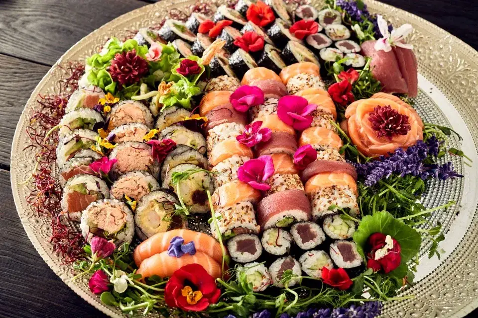 Sushi jesz ile chcesz w Warszawie – najlepsze oferty i smaki