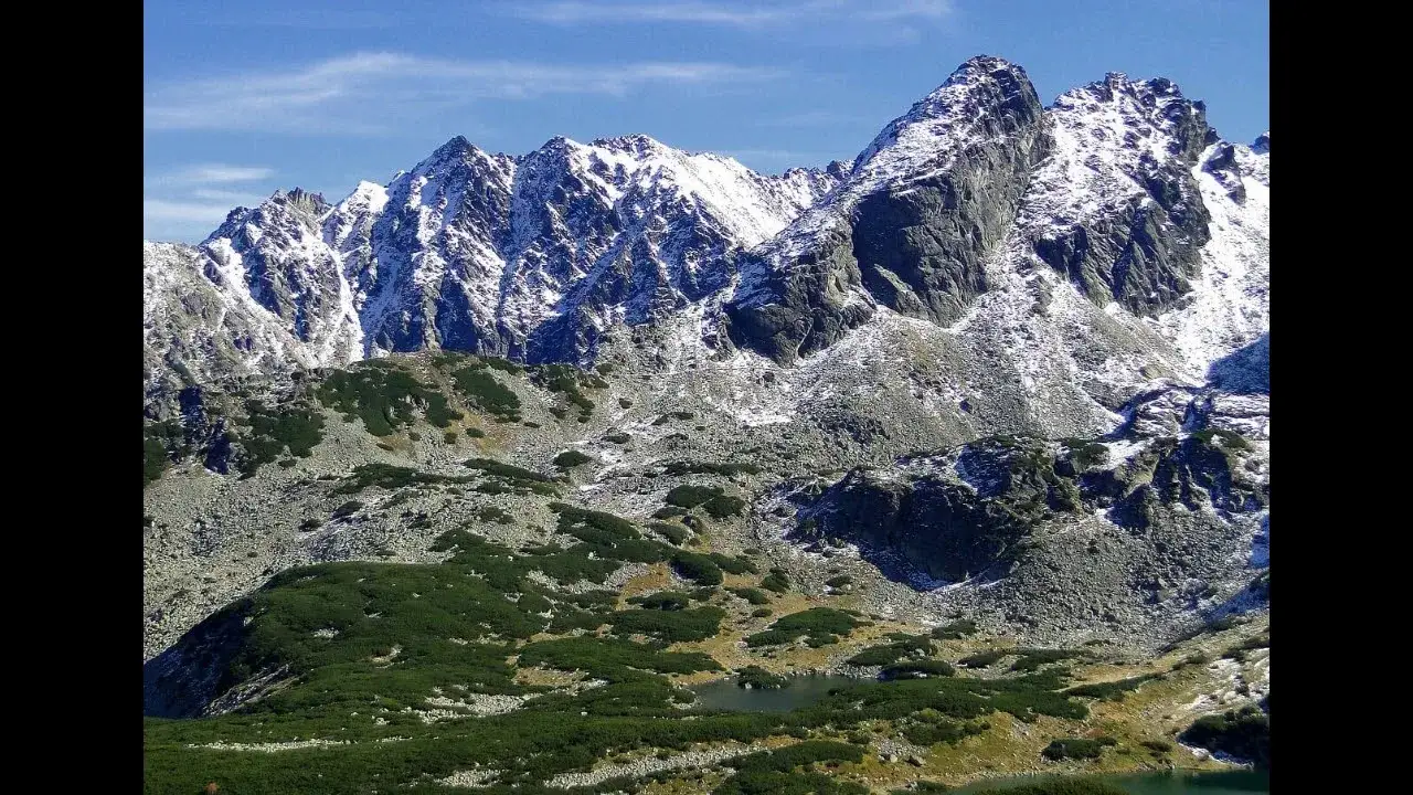 Tekst piosenki jak dobrze nam zdobywać góry – odkryj piękno przygód w naturze