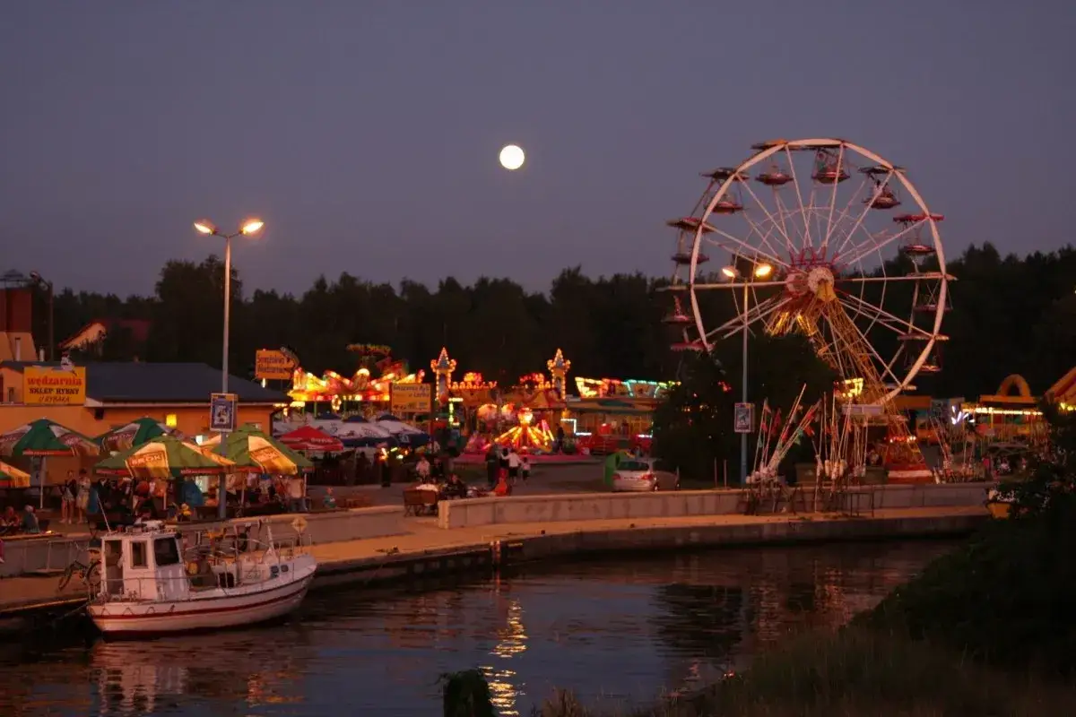 Zwardoń atrakcje, które zaskoczą każdego turystę i miłośnika przygód