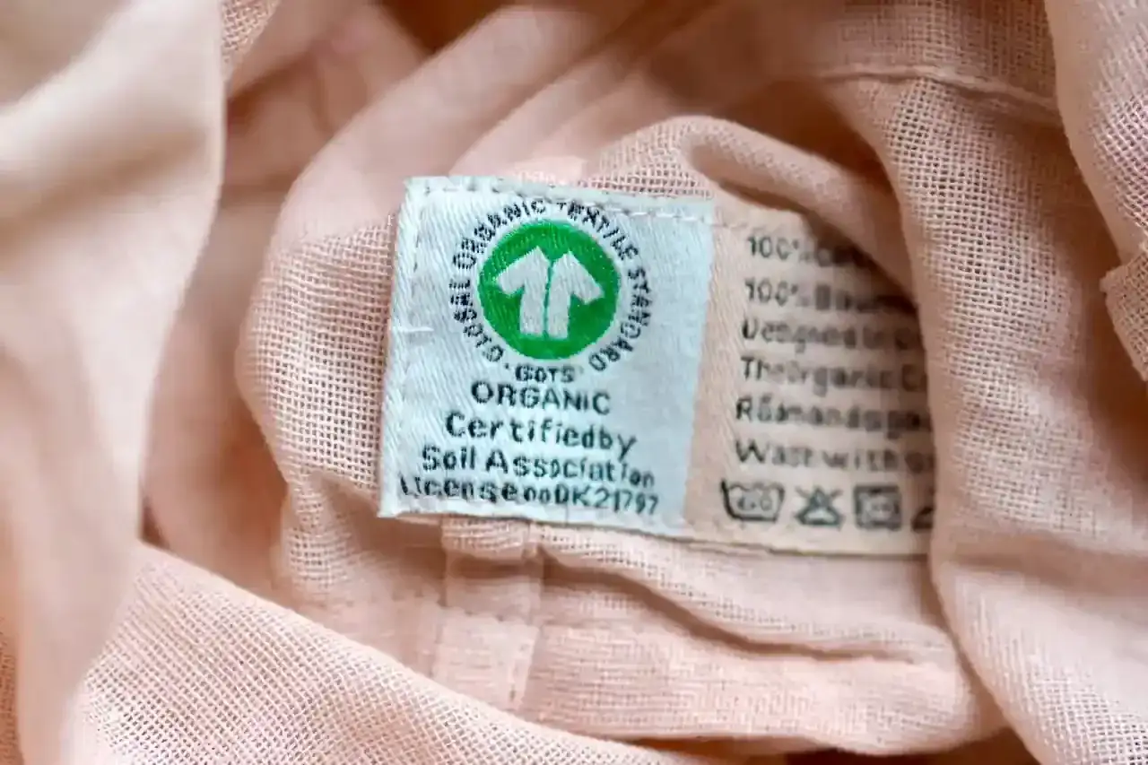 Suszarka - Symbole i metki. Jak suszyć, by nie zniszczyć?