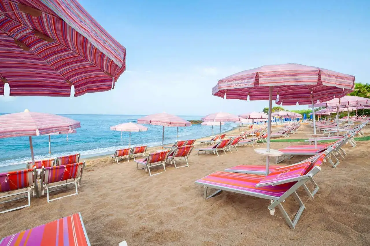 Club Hotel Baia di Diamante: Vacanza Perfetta? Guida Completa