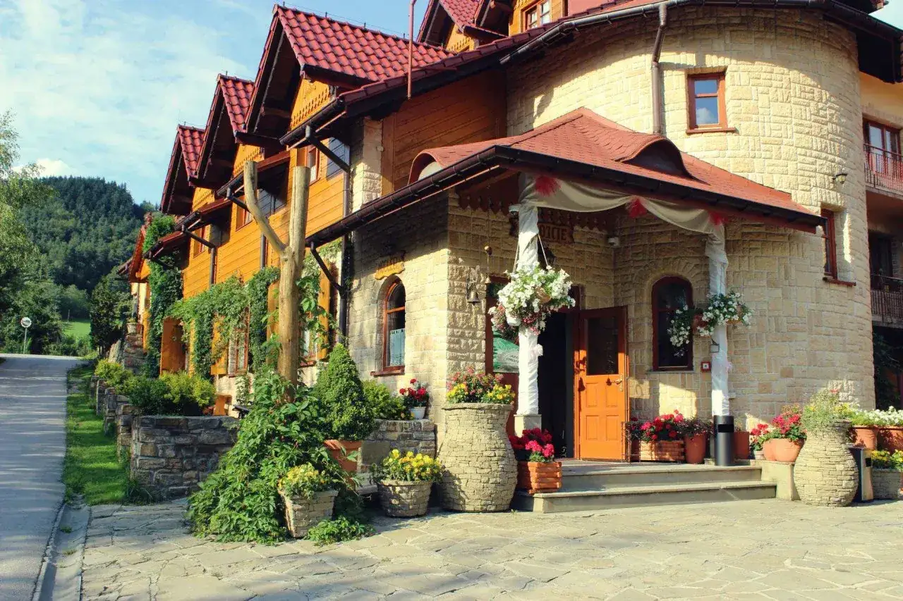 Gdzie tanio zatrzymać się w agroturystyce koło Krakowa?