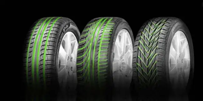 Opona kierunkowa czy asymetryczna – która zapewnia lepsze bezpieczeństwo?