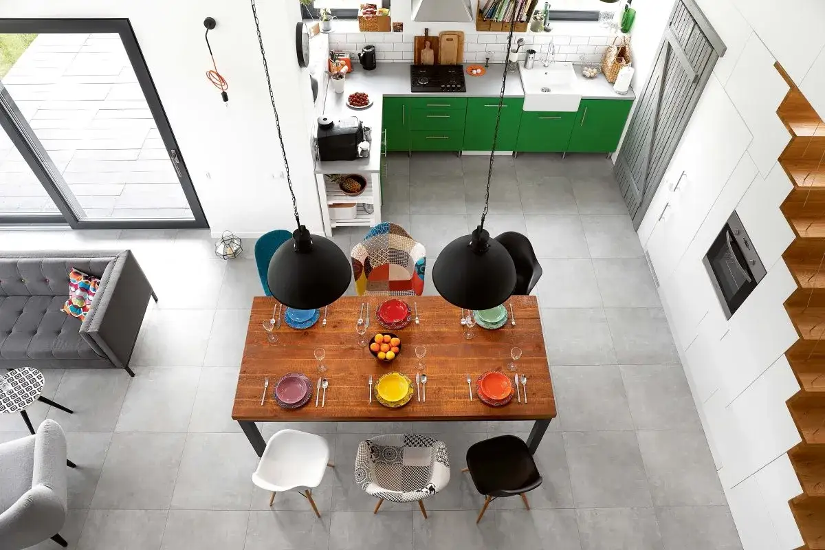 Planujesz jadalnię? Poznaj ergonomiczne odległości wokół stołu