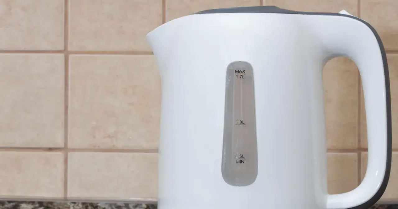 Gdzie wyrzucić czajnik elektryczny, aby nie zaszkodzić środowisku?