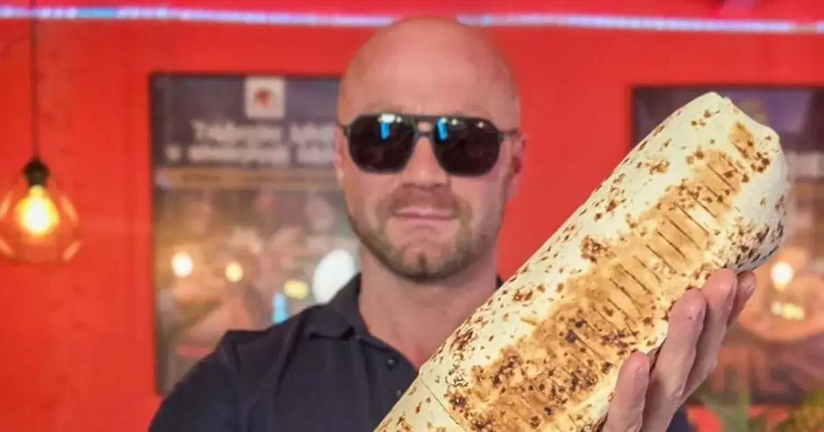 Ile kosztuje kebab w Polsce? Sprawdź aktualne ceny i oszczędzaj!