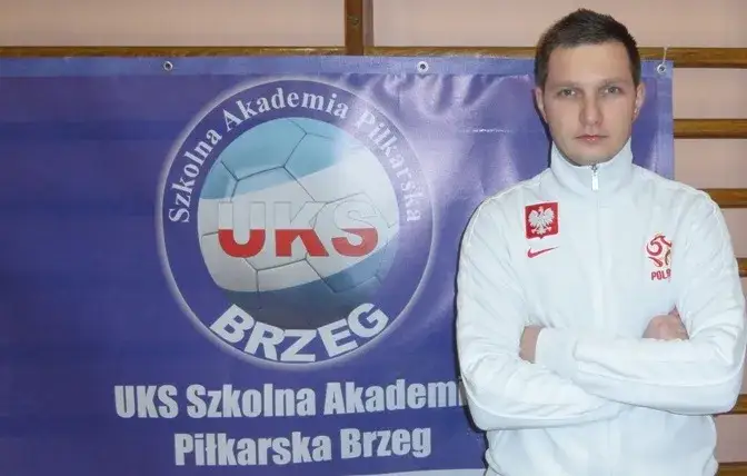 Fenomen piłki nożnej: Dlaczego futbol podbił świat i Polskę?