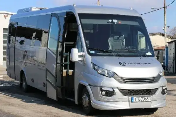 Kołobrzeg-Ustronie Morskie: Transport Która opcja dla Ciebie?