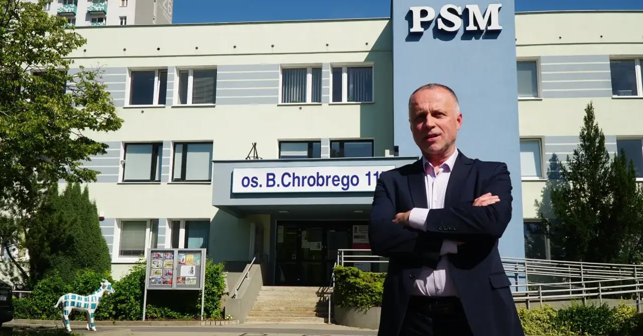 Ile zarabia inspektor w spółdzielni mieszkaniowej? Przekonaj się teraz!