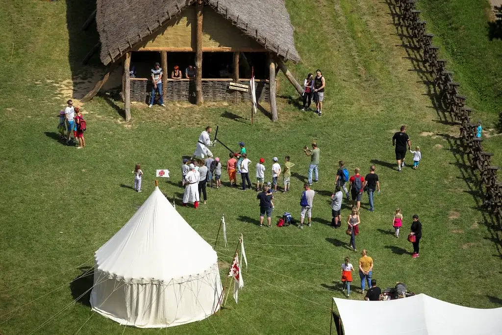 Najlepsze atrakcje turystyczne w Jasle, które musisz zobaczyć