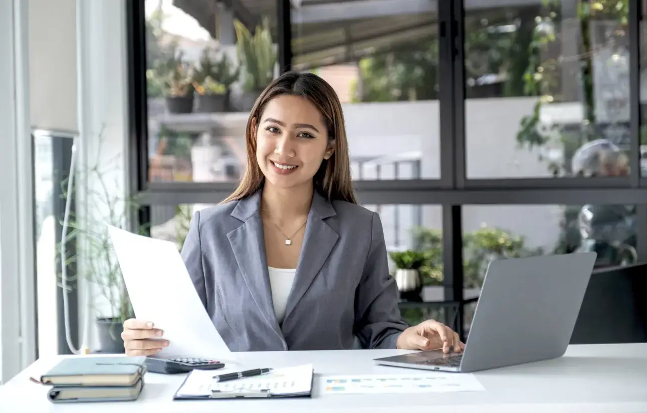 Ile zarabia księgowa w spółdzielni mieszkaniowej? Zaskakujące fakty o wynagrodzeniach