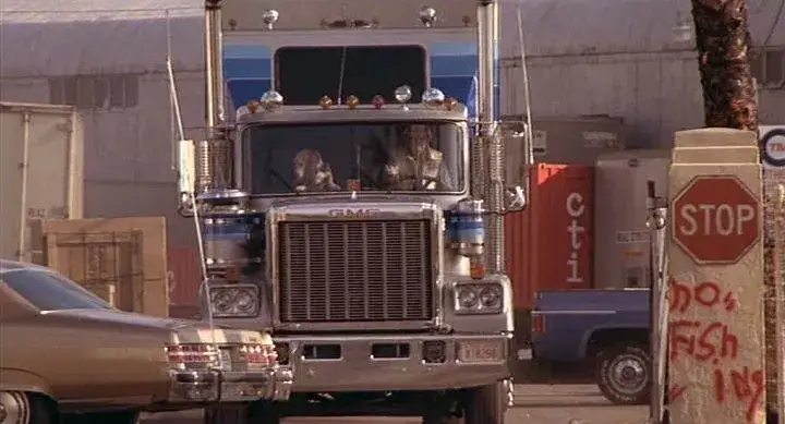 Polski film o kierowcach ciężarówek: Nowe i klasyczne tytuły, które musisz znać