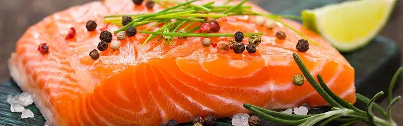 Pyszne pomysły na obiad z łososiem, które zaskoczą Twoje podniebienie