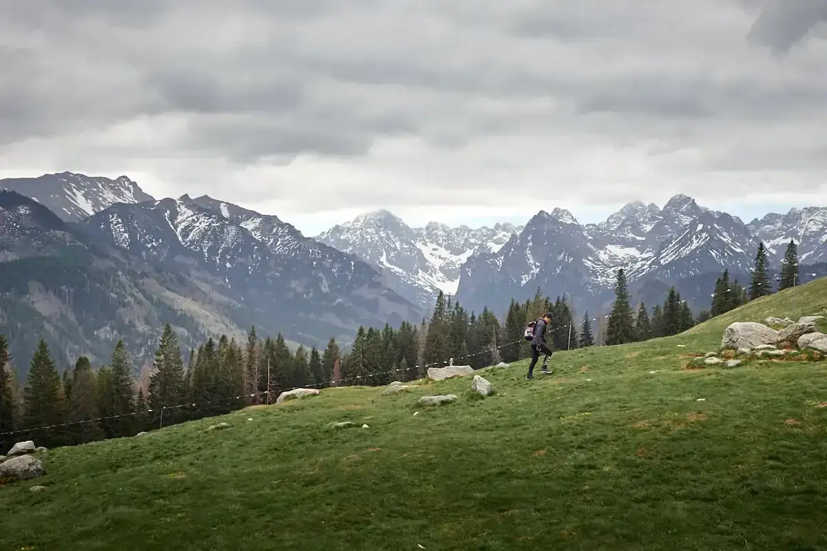 Rusinowa Polana z Wierchu Porońca: Najpiękniejsze Tatry bez wysiłku