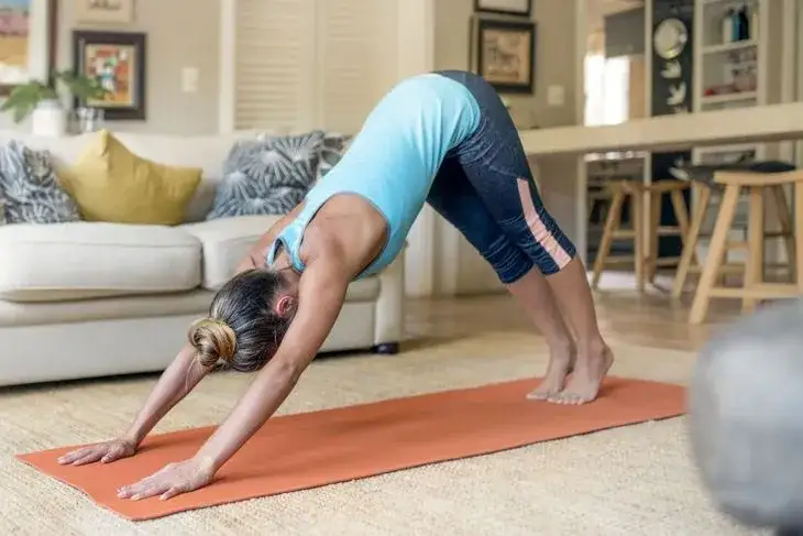 Joga od czego zacząć: 5 kluczowych zasad dla początkujących joginek