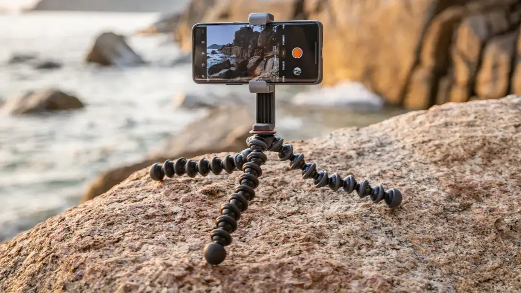 Jak zrobić zdjęcie z filmu na telefonie: 3 proste sposoby, które działają