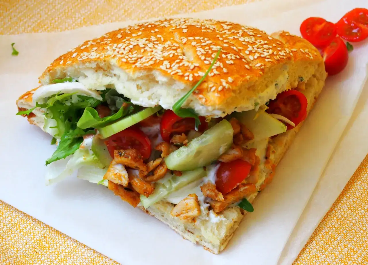 Gdzie kupić bułki do kebaba? Sprawdź najlepsze miejsca w mieście