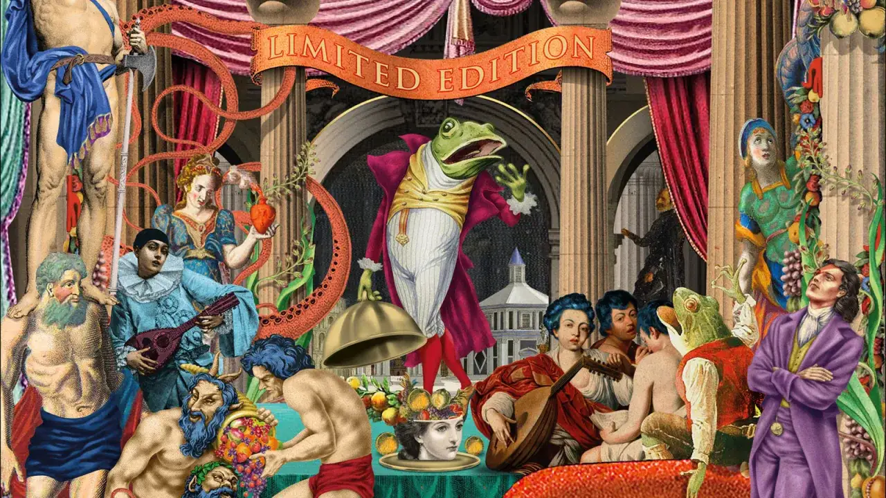 Surrealist collage z żabą w stroju, ludźmi i antycznymi elementami.