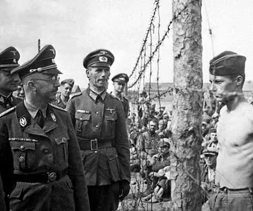 Himmler inspektuje Auschwitz. Wizyta przywódcy SS w 1941