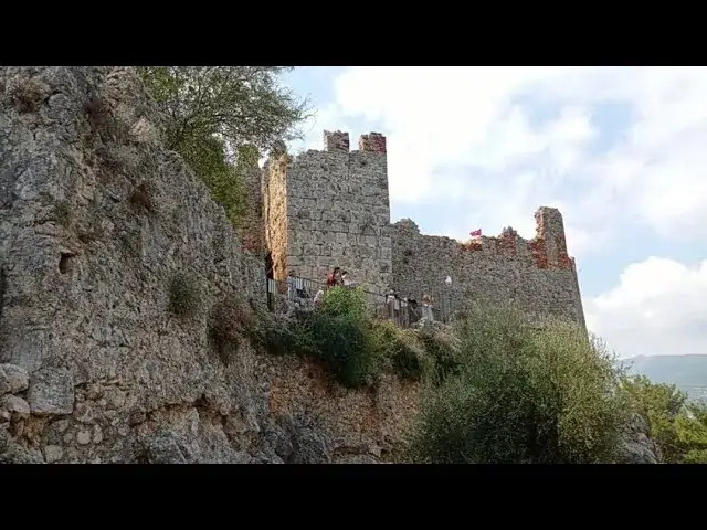 Zamek w Alanyi: Fascynująca historia i tajemnice seldżuckiej twierdzy