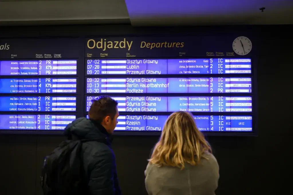 Jak wymienić bilet PKP bez zbędnych opłat i stresu?