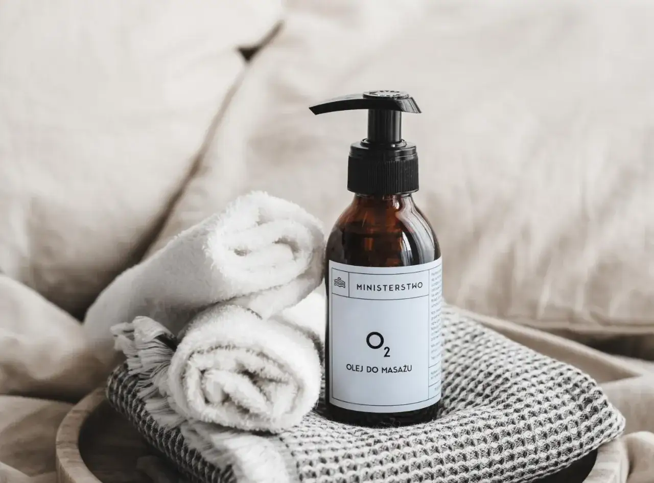 Olejek do masażu: Gdzie kupić? Znajdź swój ideał online i stacjonarnie