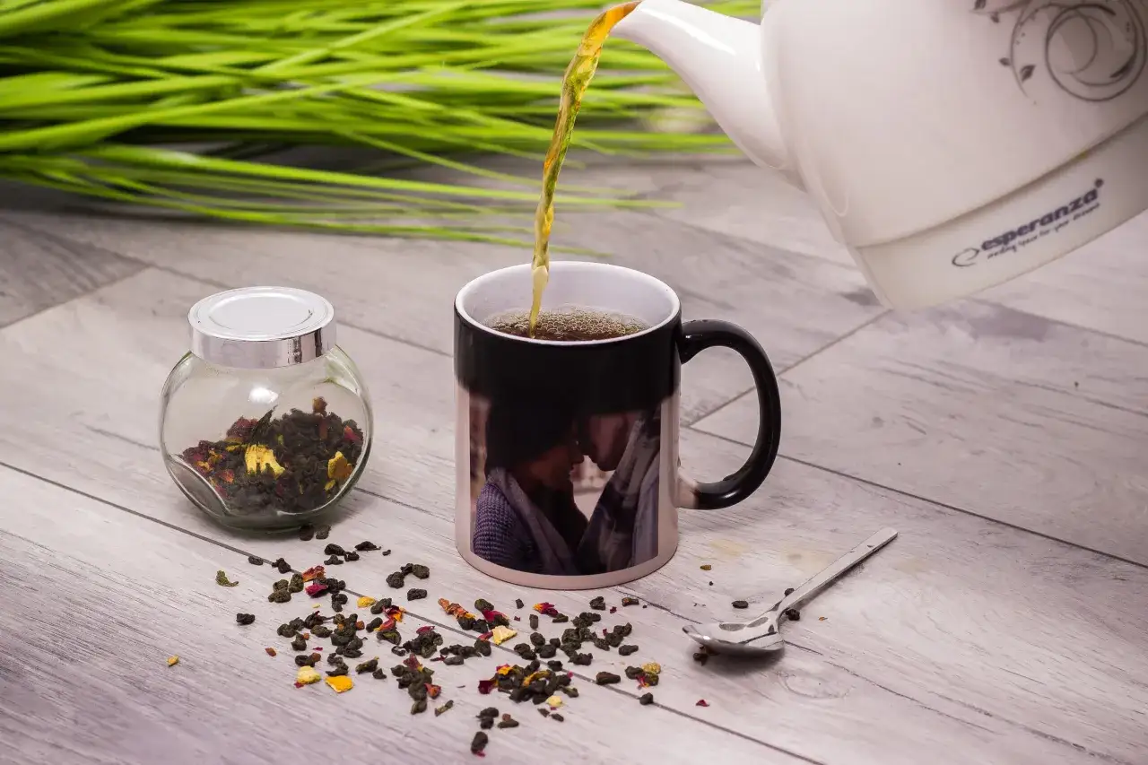 Ile kosztuje kubek ze zdjęciem u fotografa? Sprawdź ceny i opcje