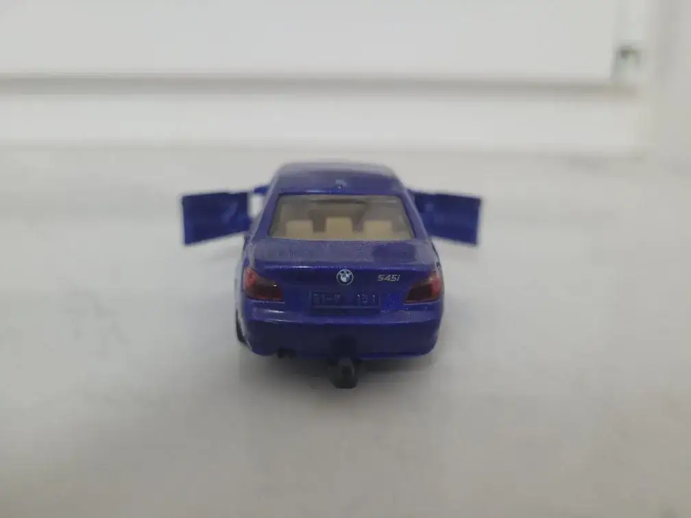 Najlepsze modele zabawkowe BMW E60: Ceny, skale i gdzie kupić