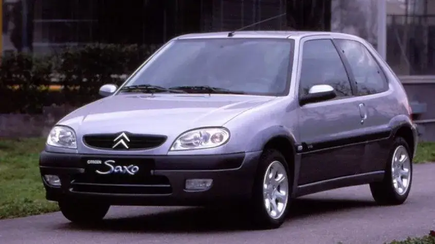 Citroen Saxo: Pojemność baku i realny zasięg. Czy 1000 km to mit?