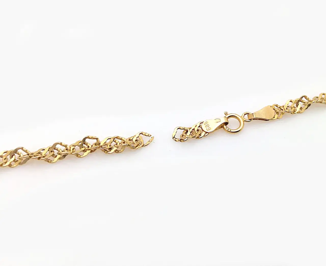 Ile kosztuje naprawa zerwanej bransoletki? Sprawdź ceny i czynniki wpływające na koszt